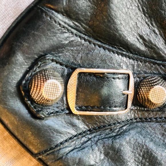 Balenciaga Paris Classic Hip Black Crossbody Bag - Picture 3 of 6